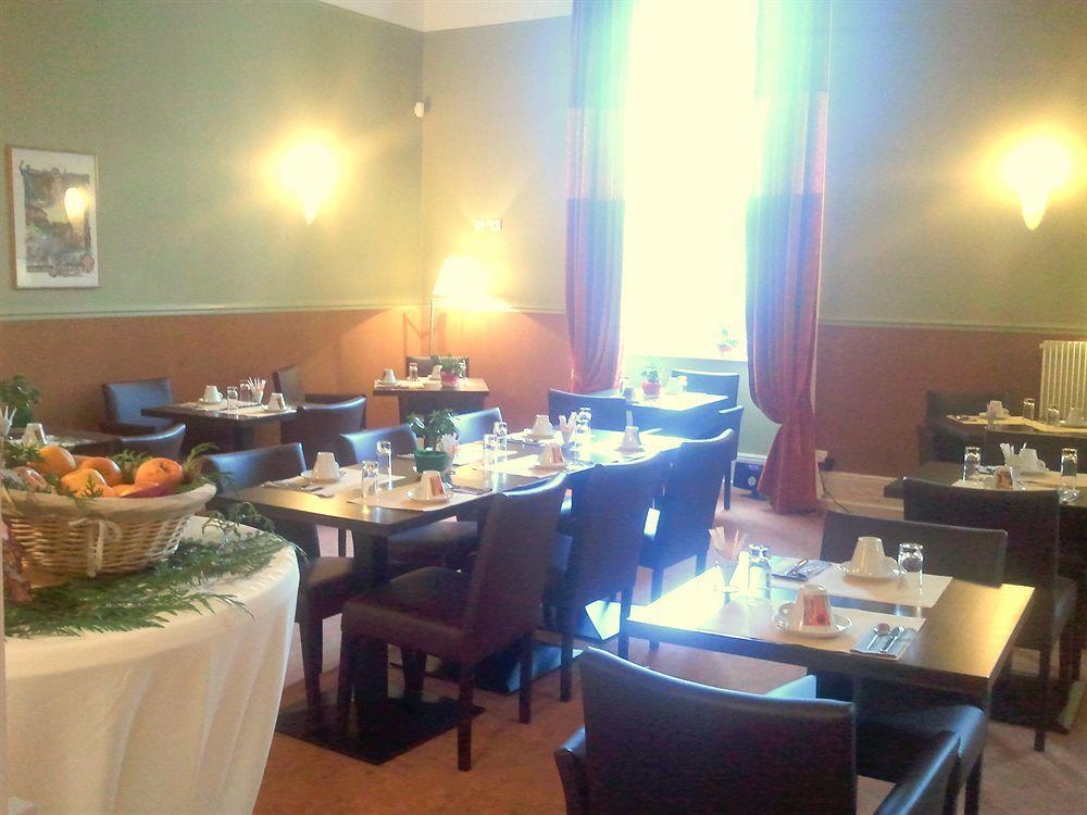 Hotels & Residences - Les Thermes 룩세일레벵즈 외부 사진