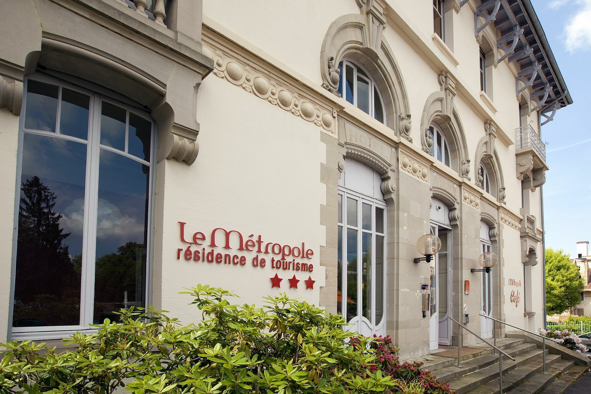 Hotels & Residences - Les Thermes 룩세일레벵즈 외부 사진
